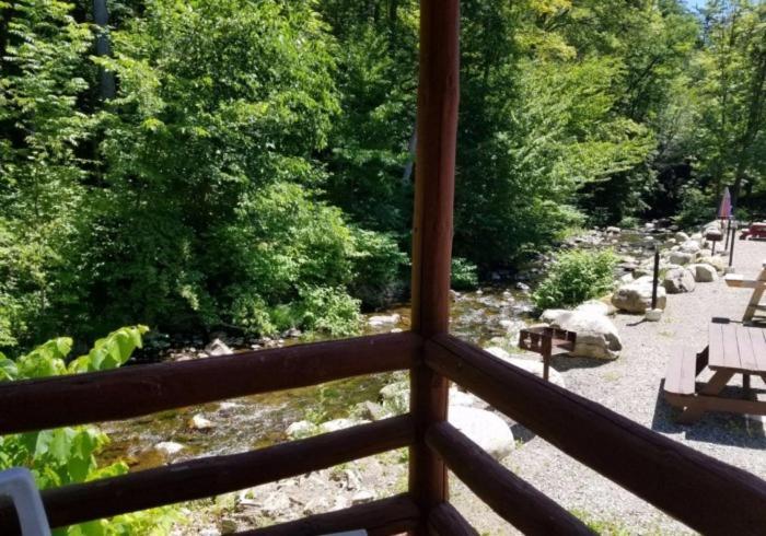 Seven Dwarfs & Cabins Lake George